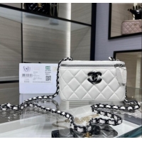 Luxury Classic Chanel Lambskin Clutch with Chain AP3905 White/Black 2024