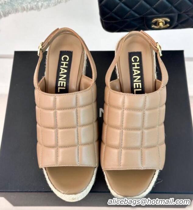 Trendy Design Chanel Quilted Lambskin Wedge Sandals 8cm with Logo Charm Brown 603041