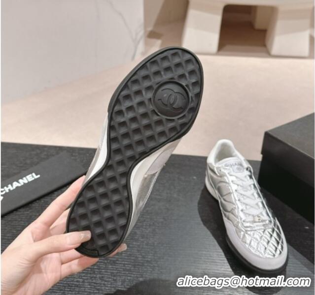 Pretty Style Chanel Quilted Calfskin Sneakers G45335 Silver 603044