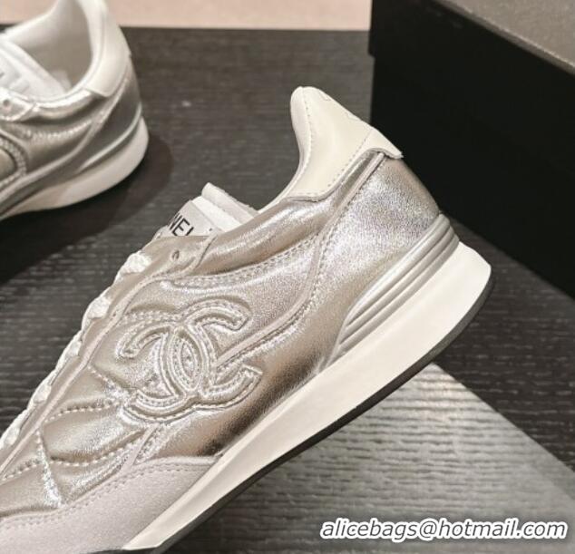 Pretty Style Chanel Quilted Calfskin Sneakers G45335 Silver 603044