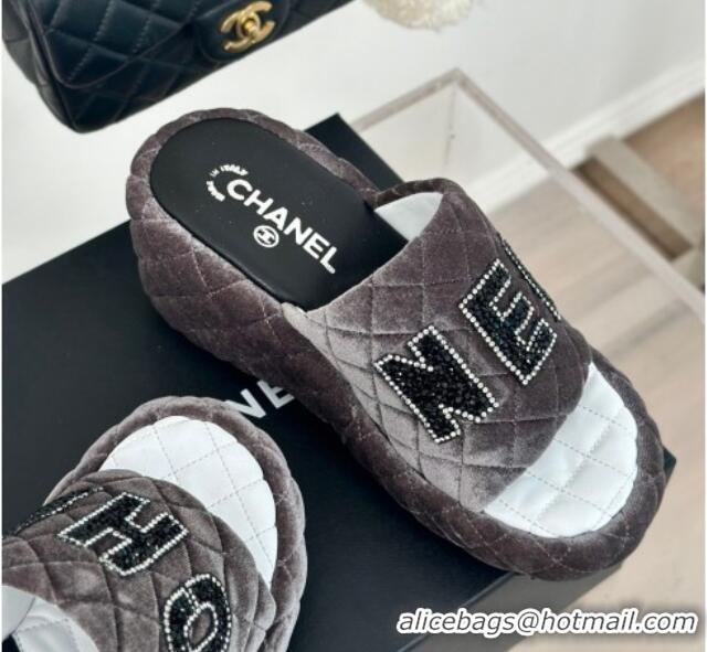 Luxurious Chanel Quilted Velvet Wedge Slides Sandals Grey 603077