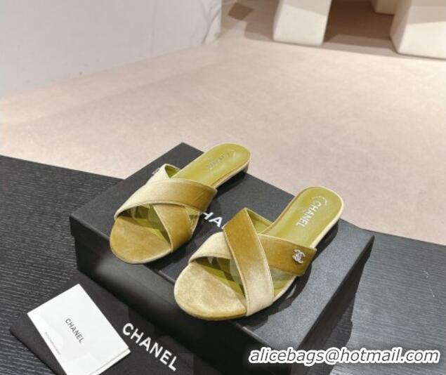 Best Grade Chanel Velvet Flat Slides Sandals with Cross Strap Green 603094