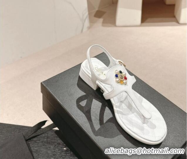 Stylish Chanel Calfskin Flat Thong Sandals with Pearls Flower White 603102