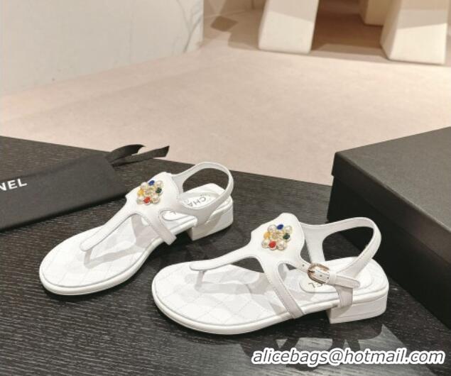 Stylish Chanel Calfskin Flat Thong Sandals with Pearls Flower White 603102