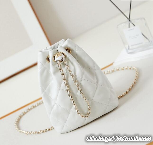 Reasonable Price Chanel Shiny Lambskin Backpack bag AS4810 White 2024