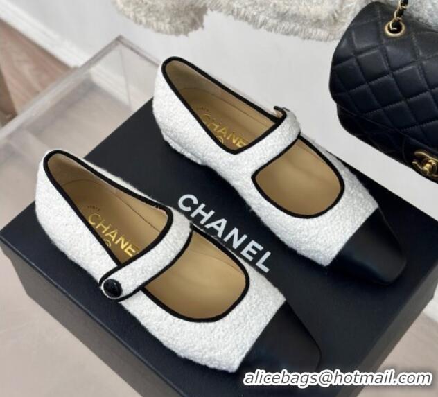 Sophisticated Chanel Tweed Mary Janes Ballet Flat with Pointed Toe White/Black 603148