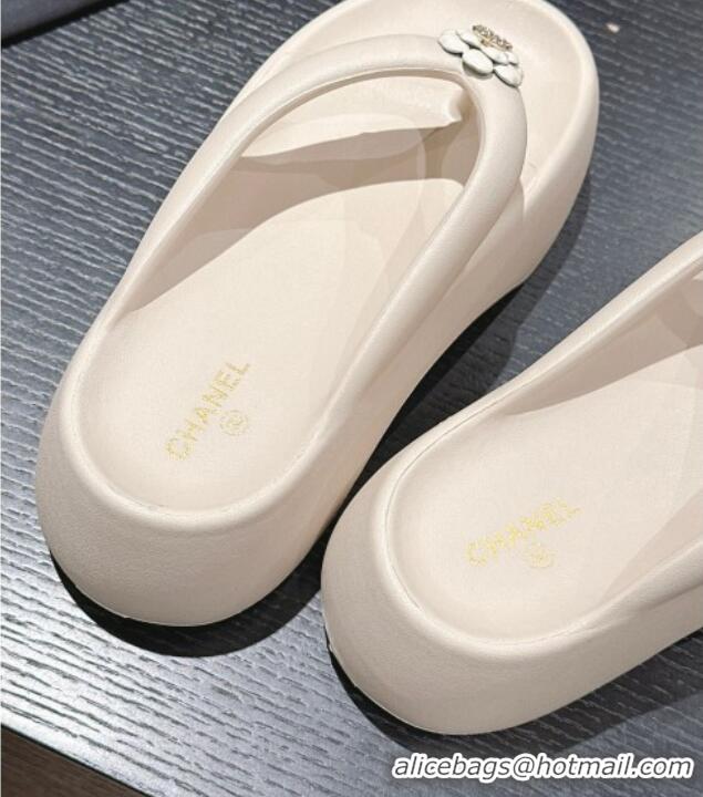 Good Quality Chanel Rubber Platform Slide Thong Sandals 4cm with Bloom White 603149