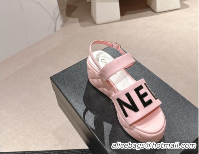 Pretty Style Chanel Quilted Lambskin Platform Sandals 6cm with Signature Pink 603173