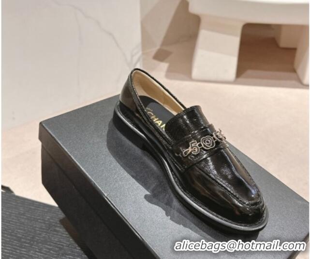 Purchase Chanel Calfskin Loafers with Charm Black 701058