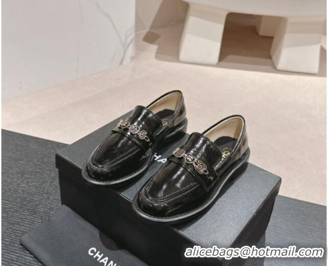 Purchase Chanel Calfskin Loafers with Charm Black 701058