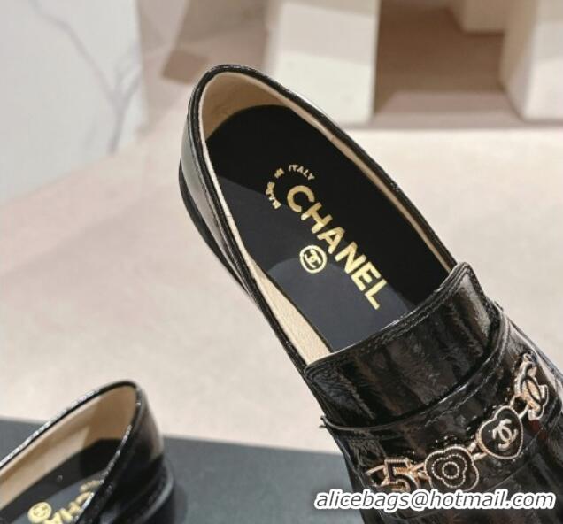 Purchase Chanel Calfskin Loafers with Charm Black 701058