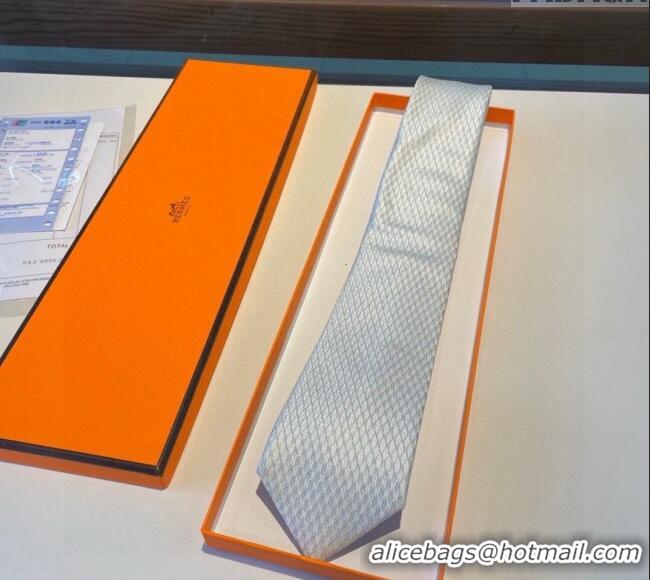 Luxury Classic Hermes Quilted Silk Tie 030401 White 2024