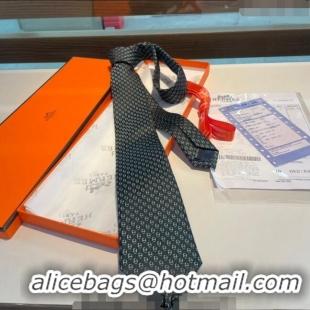 Fashion Show Collections Hermes Chaine Silk Tie 0408 Green 2024