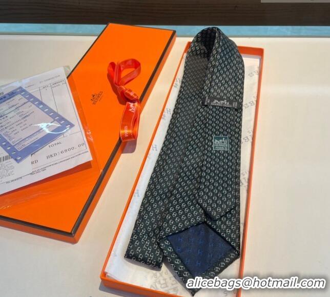 Fashion Show Collections Hermes Chaine Silk Tie 0408 Green 2024