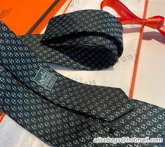 Fashion Show Collections Hermes Chaine Silk Tie 0408 Green 2024