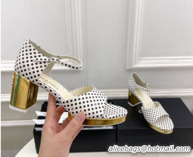 Sumptuous Chanel Calfskin Sandals 7.5cm with Gold-Tone Heel and Dots White 701085