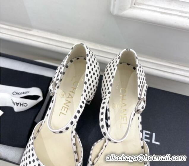 Sumptuous Chanel Calfskin Sandals 7.5cm with Gold-Tone Heel and Dots White 701085