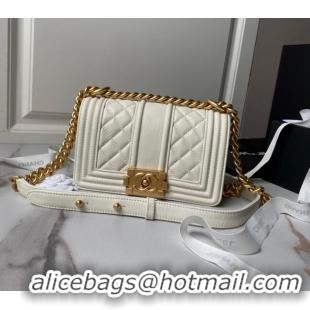 Best Price Chanel Grained Shiny Calfskin Small Boy Handbag A67085 White 2024