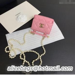 Shop Grade Chanel Lambskin Triangle Clutch with Chain and AP4006 Pearls Light Pink 2024