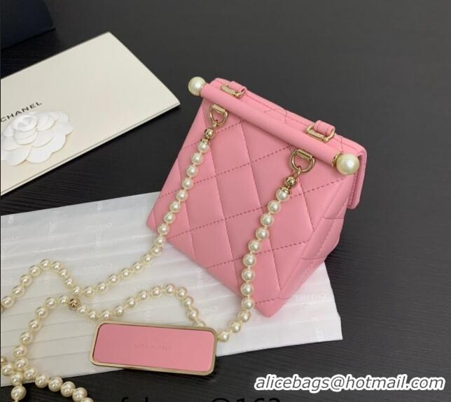 Shop Grade Chanel Lambskin Triangle Clutch with Chain and AP4006 Pearls Light Pink 2024