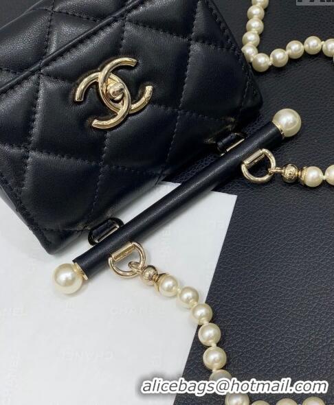 Unique Grade Chanel Lambskin Triangle Clutch with Chain and Pearls AP4006 Black 2024