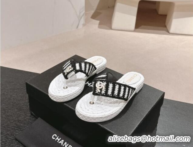 Luxurious Chanel Knit Flat Thong Slides Sandal White/Black 701129