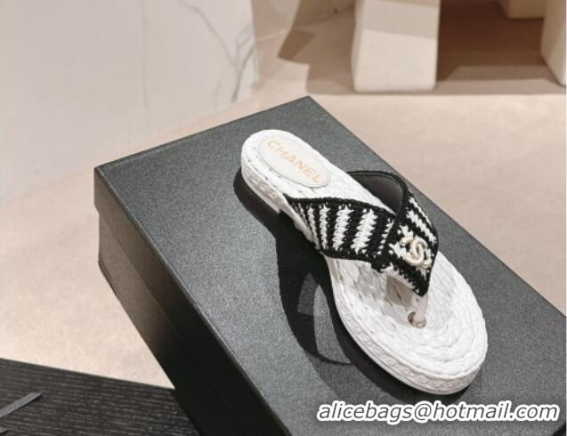 Luxurious Chanel Knit Flat Thong Slides Sandal White/Black 701129