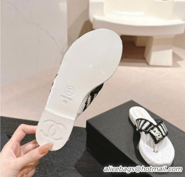 Luxurious Chanel Knit Flat Thong Slides Sandal White/Black 701129