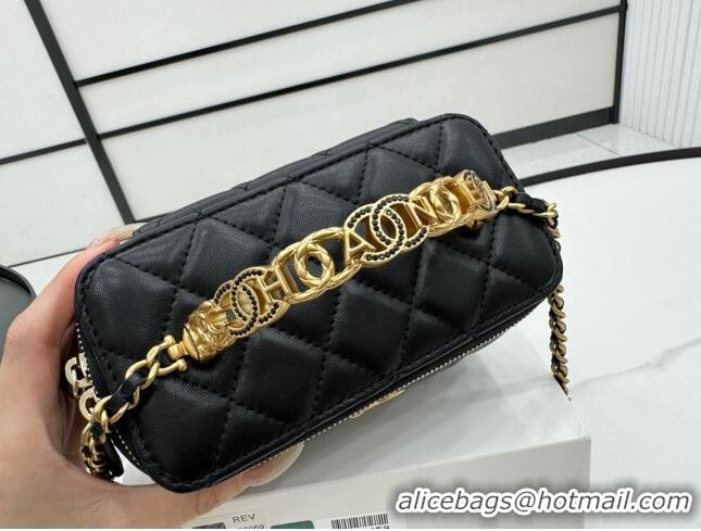 Well Crafted Chanel Lambskin Vanity Case Clutch with Chain A96069 Black 2024