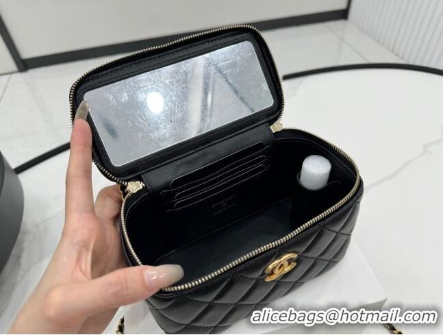 Well Crafted Chanel Lambskin Vanity Case Clutch with Chain A96069 Black 2024