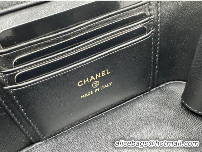 Well Crafted Chanel Lambskin Vanity Case Clutch with Chain A96069 Black 2024