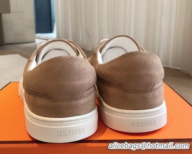 Charming Hermes Day Sneakers in Suede with Kelly Buckle Light Brown 606030