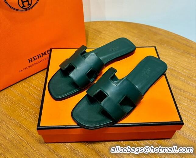 Sumptuous Hermes Oran Classic Swift Calfskin Flat Slide Sandals Green 062617