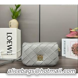 Famous Brand Loewe Mini Puffer Goya bag in pleated shiny nappa lambskin 062465 Pearl Grey 2024