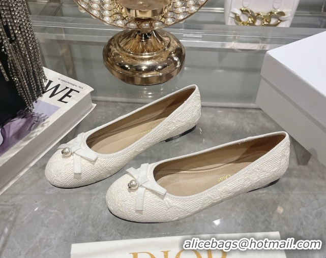 Luxury Dior Ballet Flats in Cannage Raffia Straw with Pearl Bow White 604078