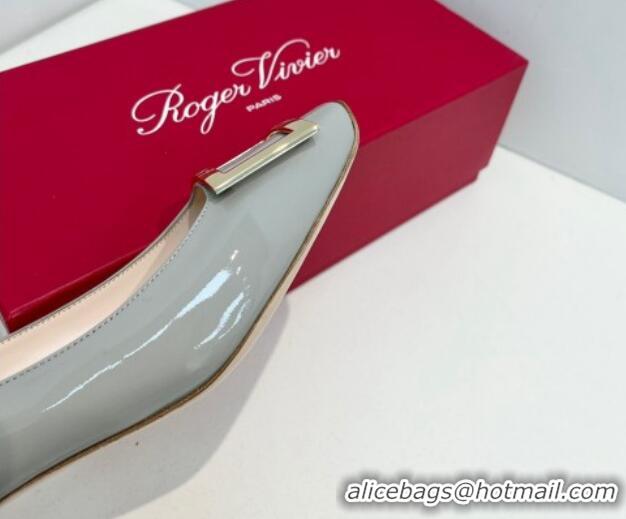 Leisure Roger Vivier Trompette Metal Buckle Pumps 4.5cm in Patent Leather Light Grey 611130