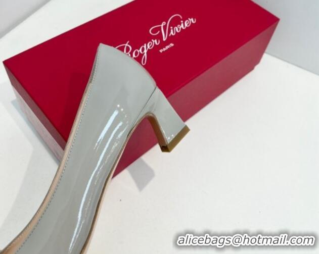 Leisure Roger Vivier Trompette Metal Buckle Pumps 4.5cm in Patent Leather Light Grey 611130