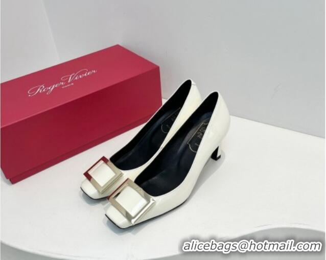 Luxury Roger Vivier Trompette Metal Buckle Pumps 7cm in Patent Leather White 611138