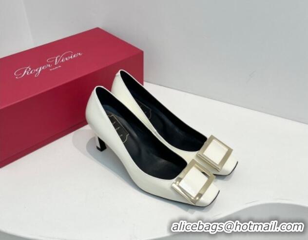 Luxury Roger Vivier Trompette Metal Buckle Pumps 7cm in Patent Leather White 611138