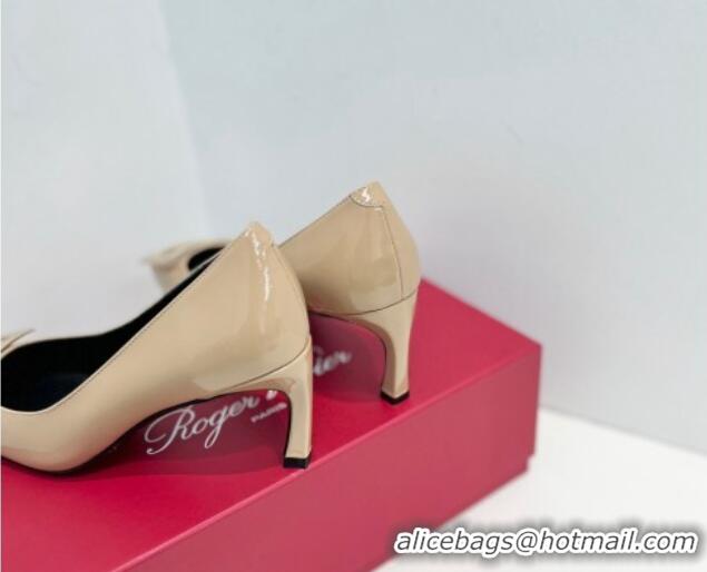 Buy Discount Roger Vivier Trompette Metal Buckle Pumps 7cm in Patent Leather Beige 611141