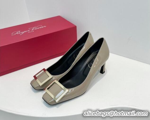 Top Design Roger Vivier Trompette Metal Buckle Pumps 7cm in Patent Leather Grey 611144