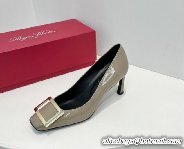 Top Design Roger Vivier Trompette Metal Buckle Pumps 7cm in Patent Leather Grey 611144