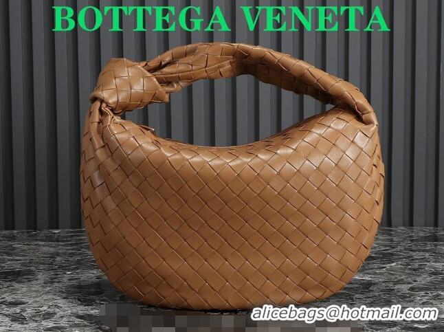 Traditional Specials Bottega Veneta Teen Jodie Hobo Bag 690225 Tan Brown 2024