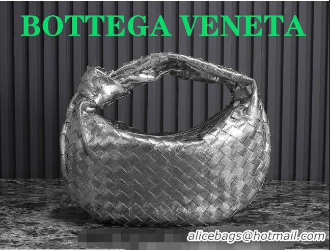 Good Looking Bottega Veneta Teen Jodie Hobo Bag 690225 Silver-Tone 2024