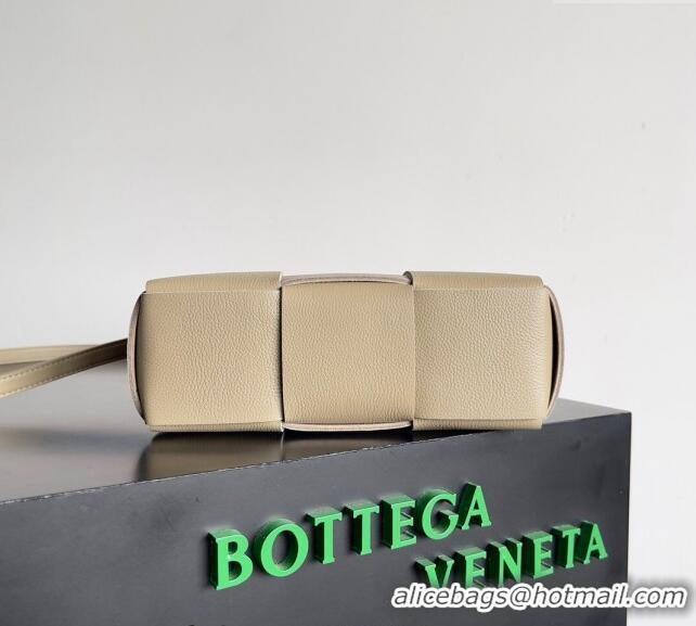 Pretty Style Bottega Veneta Candy Arco Tote Bag 729029 Beige 2024