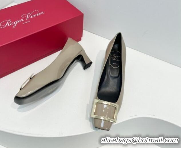 Pretty Style Roger Vivier Trompette Metal Buckle Pumps 4.5cm in Patent Leather Grey 611145