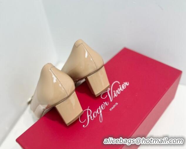 Pretty Style Roger Vivier Belle Vivier Metal Buckle Pumps 4.5cm in Patent Leather Beige 611158