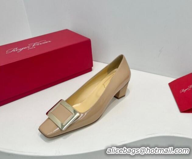 Pretty Style Roger Vivier Belle Vivier Metal Buckle Pumps 4.5cm in Patent Leather Beige 611158