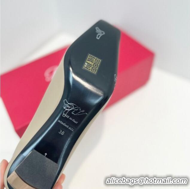 Top Grade Roger Vivier Belle Vivier Metal Buckle Pumps 4.5cm in Patent Leather Grey 611160