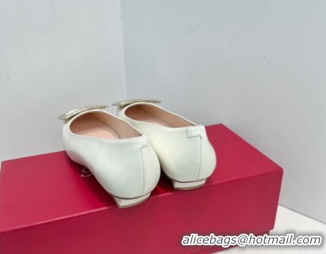 Luxurious Roger Vivier Belle Vivier Metal Buckle Ballerinas Flat in Patent Leather White 611162